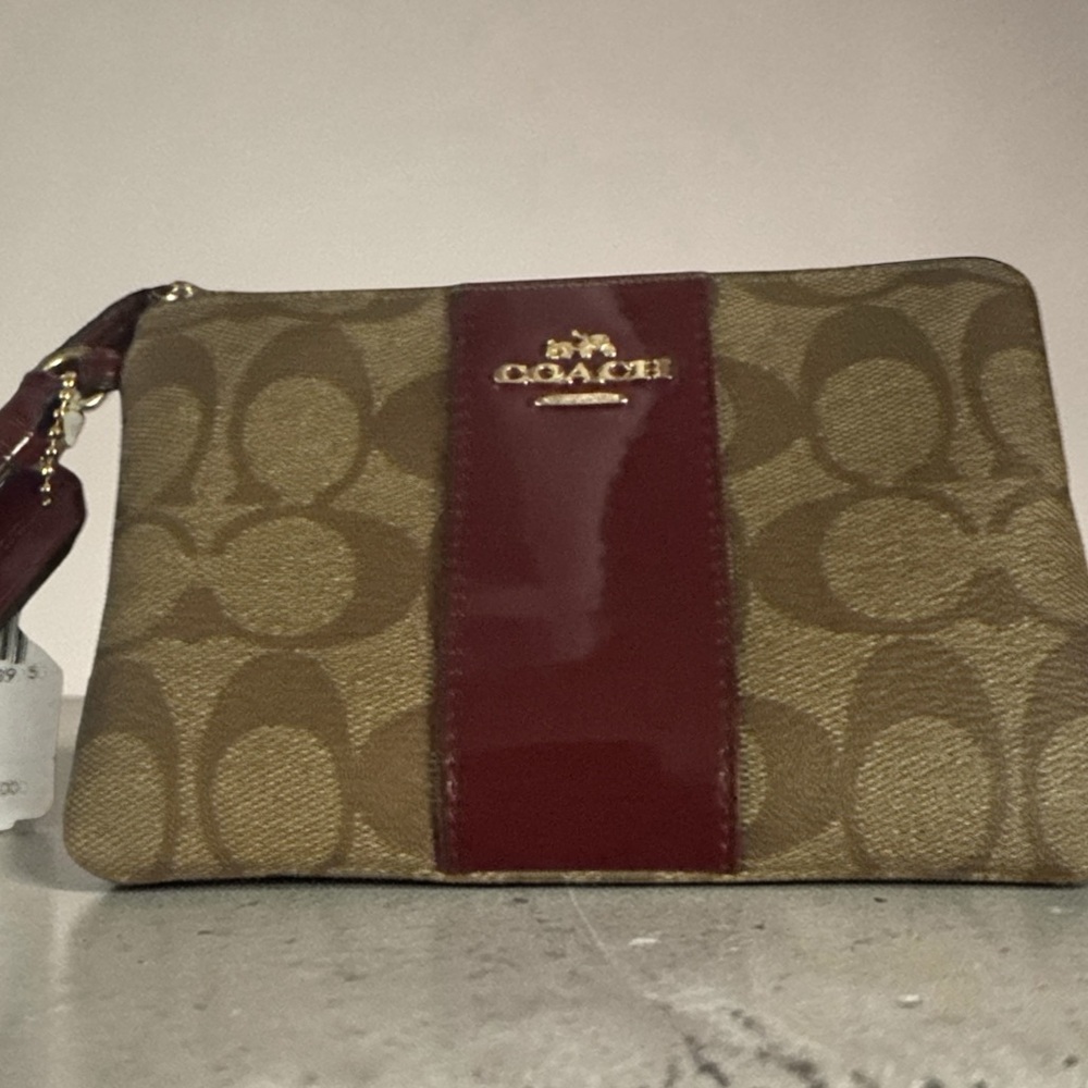 Coach Corner Zip w/burgundy leather strip Wristlet
